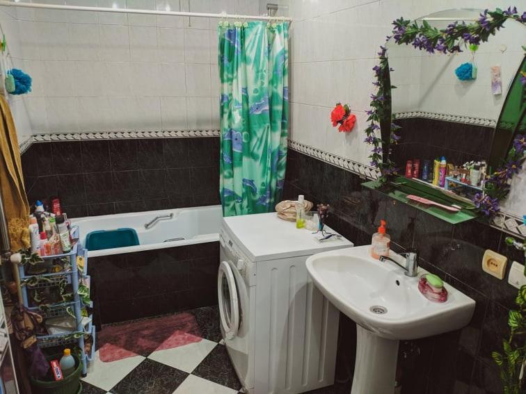 Giorgis Home Батуми Екстериор снимка